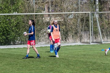 Bild 119 - wBJ Hamburger SV - WfL Wolfsburg : Ergebnis: 2:1